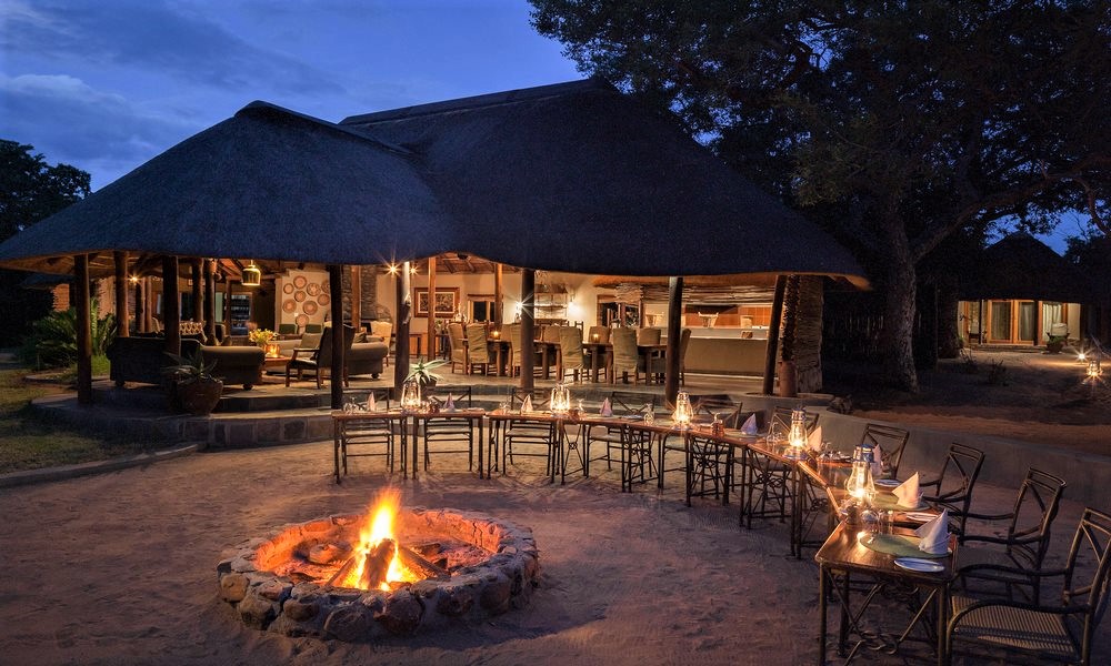 Thornybush Jackalberry Lodge